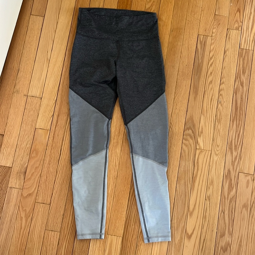 Old Navy women’s workout leggings